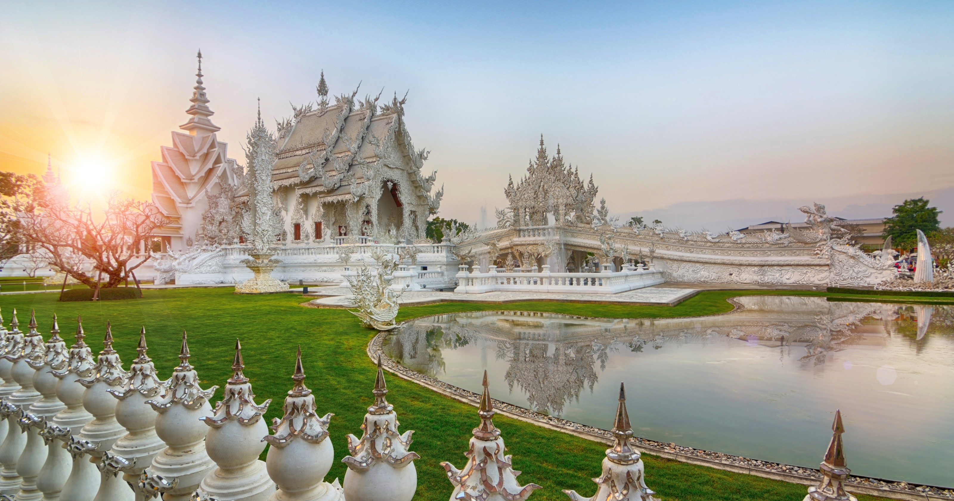 10 ngôi chùa đẹp và độc đáo nhất ở Thái Lan